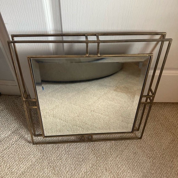 Surya Elegant Gold Wall Mirror from Havertys Furniture - Picture 2 of 6